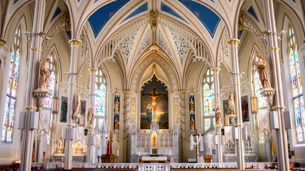25 Free Church Backgrounds for Designers: Beautiful Church